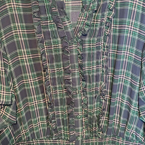 Torrid Georgette Ruffle Front Flutter Sleeve Blouse Women's 5X Blue & Green Top - Picture 9 of 12